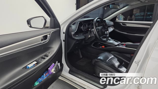 Hyundai Grandeur (IG) 3.0 LPi (Taxi) example 2021 — фото 10