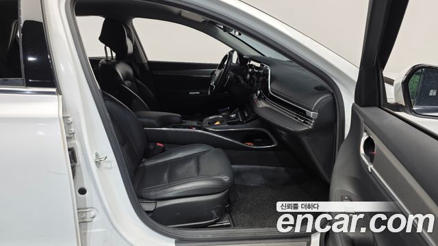 Hyundai Grandeur (IG) 3.0 LPi (Taxi) example 2021 — фото 11