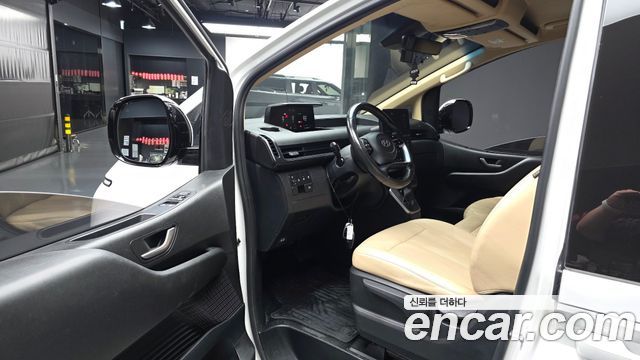 Hyundai Staria Cargo 3-Seater Modern 2022 — фото 10