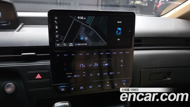 Hyundai Staria Cargo 3-Seater Modern 2022 — фото 14