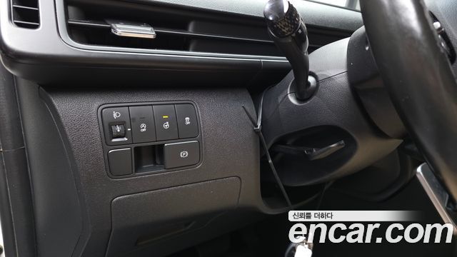 Hyundai Staria Cargo 3-Seater Modern 2022 — фото 17