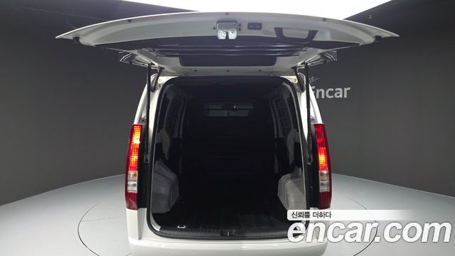 Hyundai Staria Cargo 3-Seater Modern 2022 — фото 20