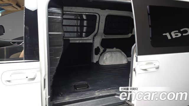 Hyundai Staria Cargo 3-Seater Modern 2022 — фото 26