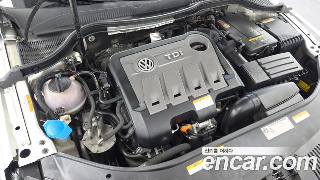 Volkswagen CC 2.0 TDI BlueMotion 2013 — фото 6
