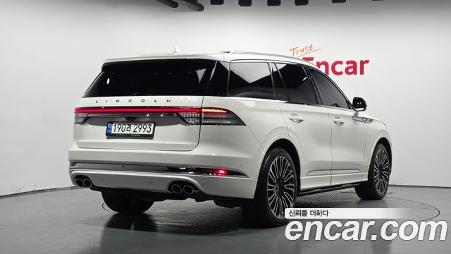 Lincoln Aviator (II) 3.0 Black Label AWD 2022 — фото 2