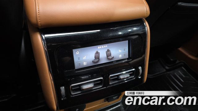 Lincoln Aviator (II) 3.0 Black Label AWD 2022 — фото 19