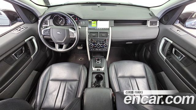 Land Rover Discovery Sport 2.0 TD4 SE 2018 — фото 7