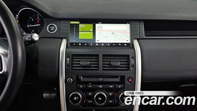 Land Rover Discovery Sport 2.0 TD4 SE 2018 — фото 14