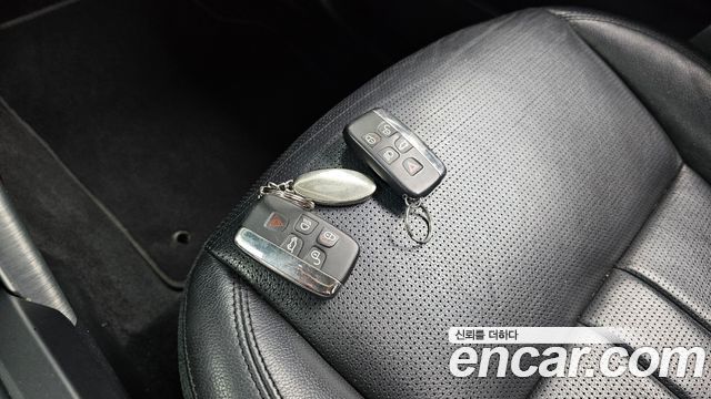 Land Rover Discovery Sport 2.0 TD4 SE 2018 — фото 26