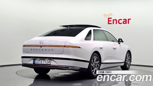 Hyundai Grandeur Hybrid (GN7) Exclusive 2023 — фото 2