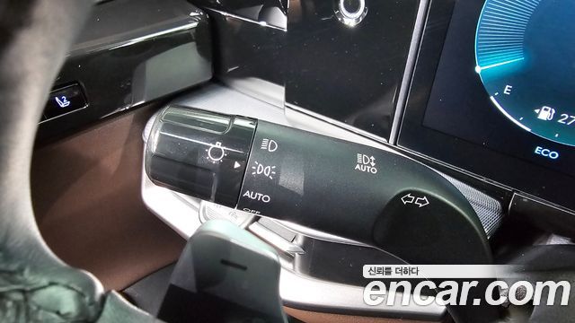 Hyundai Grandeur Hybrid (GN7) Exclusive 2023 — фото 32