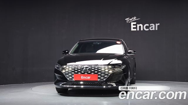 Hyundai Grandeur (IG) 2.5 Le Blanc 2023 — фото 3