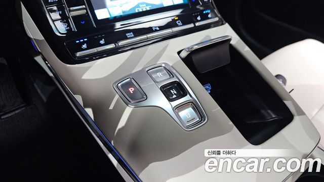 Hyundai Grandeur (IG) 2.5 Le Blanc 2023 — фото 9