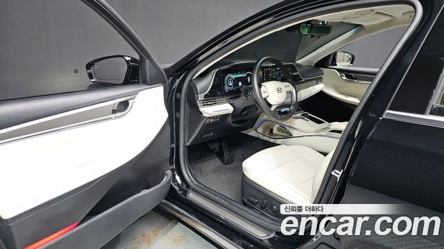 Hyundai Grandeur (IG) 2.5 Le Blanc 2023 — фото 10