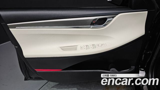 Hyundai Grandeur (IG) 2.5 Le Blanc 2023 — фото 30