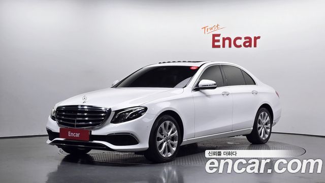 Mercedes-Benz E-Class (W213) E220d Exclusive 2019 — фото 1