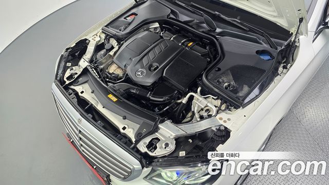 Mercedes-Benz E-Class (W213) E220d Exclusive 2019 — фото 6