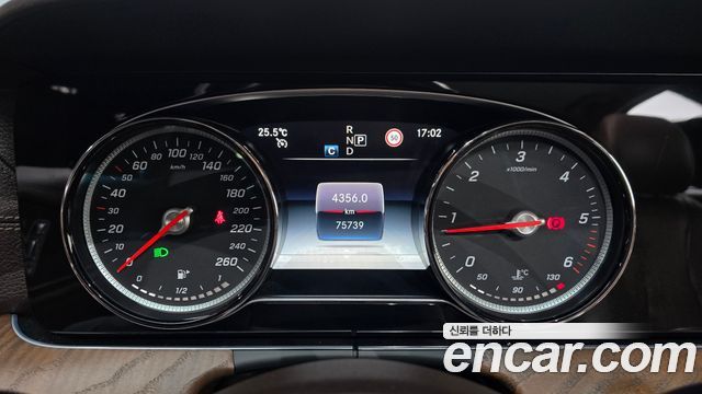 Mercedes-Benz E-Class (W213) E220d Exclusive 2019 — фото 8