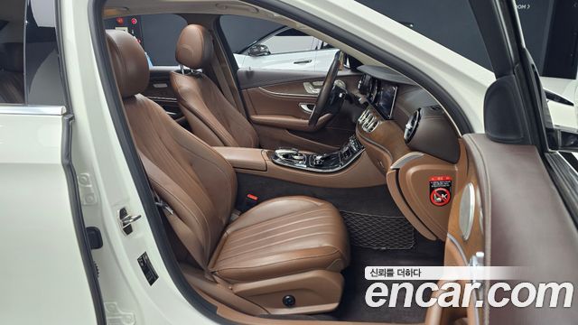 Mercedes-Benz E-Class (W213) E220d Exclusive 2019 — фото 10