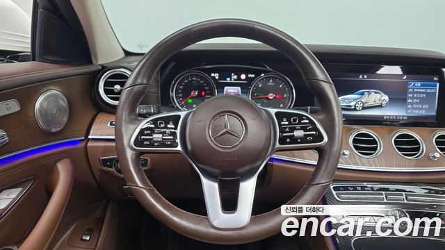 Mercedes-Benz E-Class (W213) E220d Exclusive 2019 — фото 13