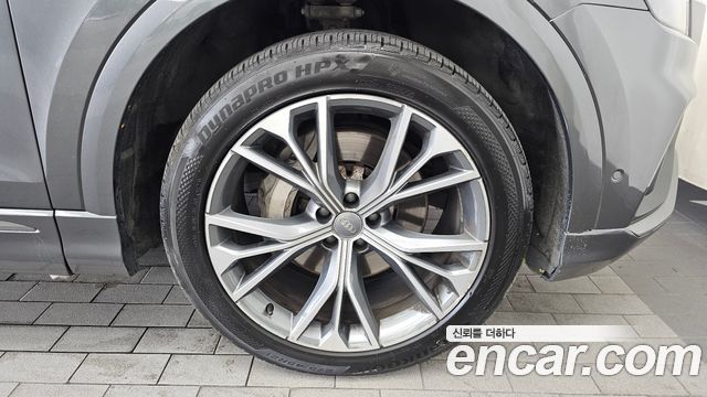 Audi Q8 (4M) 50 TDI Quattro Premium 2020 — фото 21