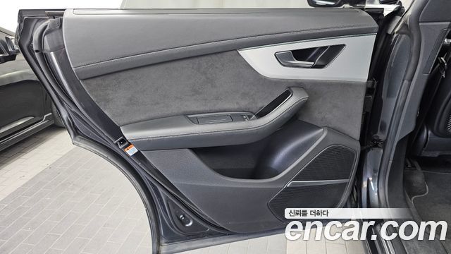 Audi Q8 (4M) 50 TDI Quattro Premium 2020 — фото 25