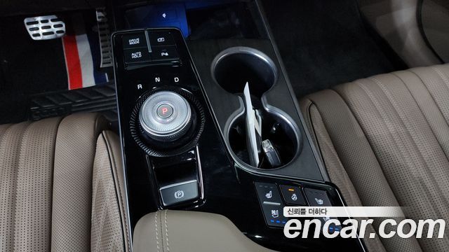 Kia K8 Hybrid Signature Special 2023 — фото 9