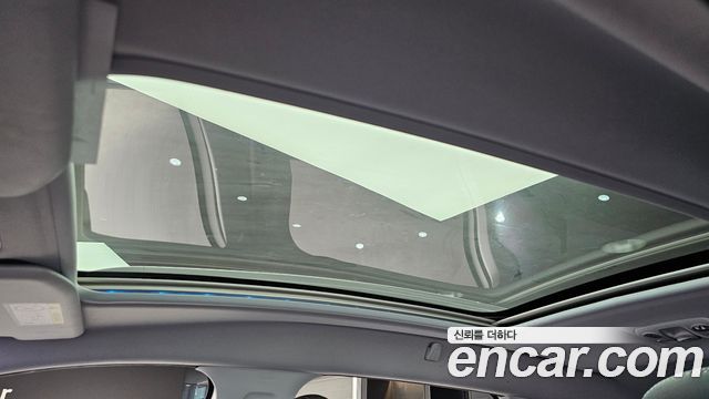 Peugeot 2008 1.6 BlueHDi Feline 2017 — фото 17