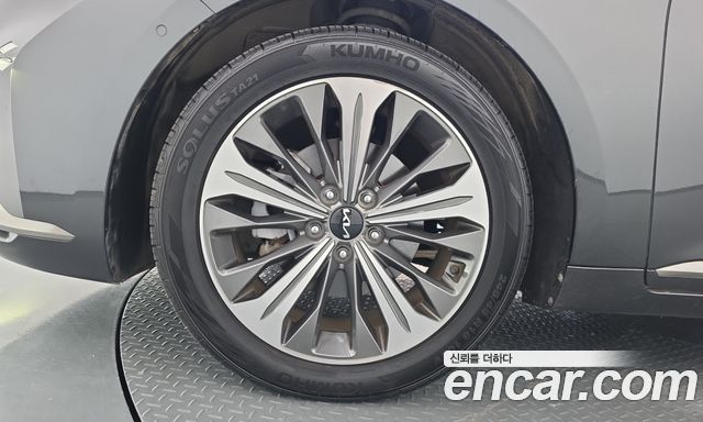 Kia K8 Hybrid Noblesse 2022 — фото 5
