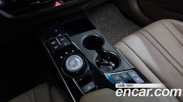 Kia K8 Hybrid Noblesse 2022 — фото 9