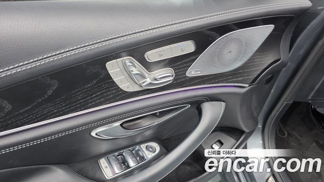 Mercedes-Benz CLS-Class (C257) CLS300d 4MATIC 2022 — фото 20