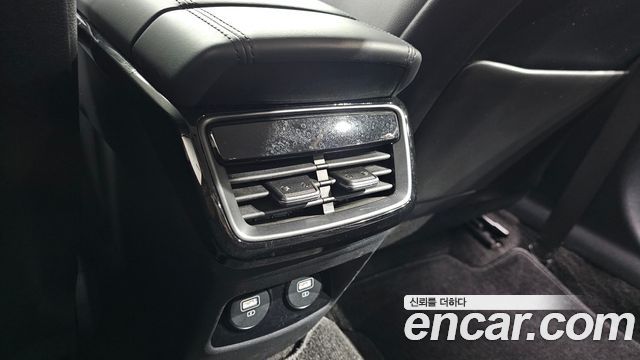 Kia K8 2.5 Gasoline 2WD Noblesse 2022 — фото 31