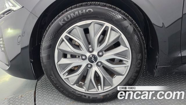 Kia K5 Hybrid (III) Prestige 2022 — фото 5