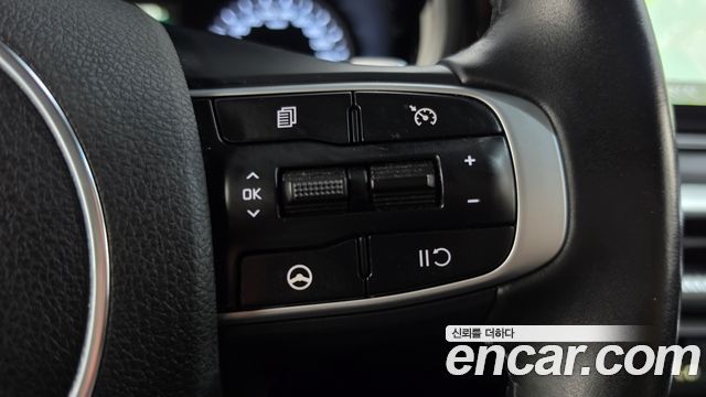 Kia K5 Hybrid (III) Prestige 2022 — фото 16