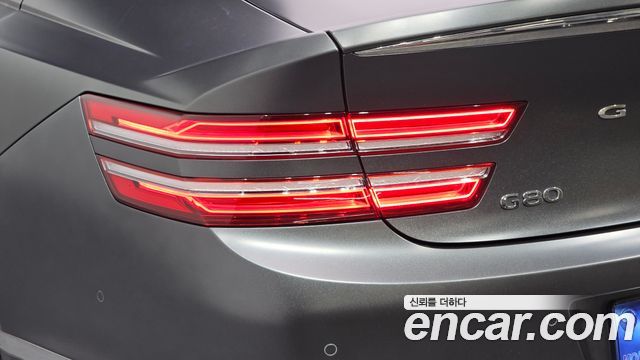 Genesis G80 (RG3) Gasoline 2.5 Turbo AWD 2023 — фото 23