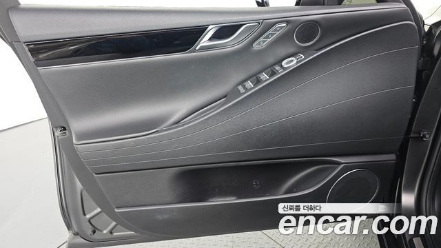 Genesis G80 (RG3) Gasoline 2.5 Turbo AWD 2023 — фото 24