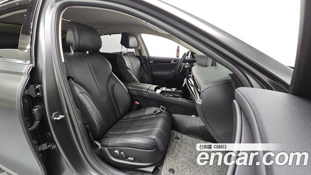 Genesis G80 (RG3) Gasoline 2.5 Turbo AWD 2023 — фото 26