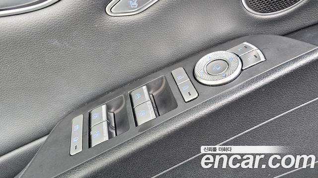 Genesis G80 (RG3) Gasoline 2.5 Turbo AWD 2023 — фото 32
