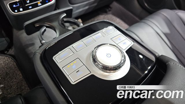 Genesis G80 (RG3) Gasoline 2.5 Turbo AWD 2023 — фото 34