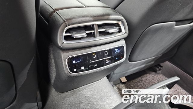 Genesis G80 (RG3) Gasoline 2.5 Turbo AWD 2023 — фото 35