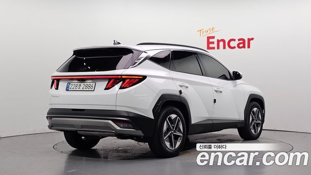 Hyundai Tucson Hybrid (NX4) HEV 1.6 2WD Inspiration 2024 — фото 2