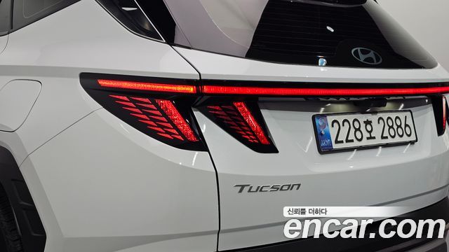 Hyundai Tucson Hybrid (NX4) HEV 1.6 2WD Inspiration 2024 — фото 23