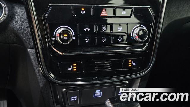 KG Mobility (SsangYong) Tivoli Air 1.5 A3 2WD 2021 — фото 20