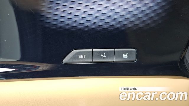 Kia Carnival (IV) Gasoline 9-Seater Signature 2023 — фото 14