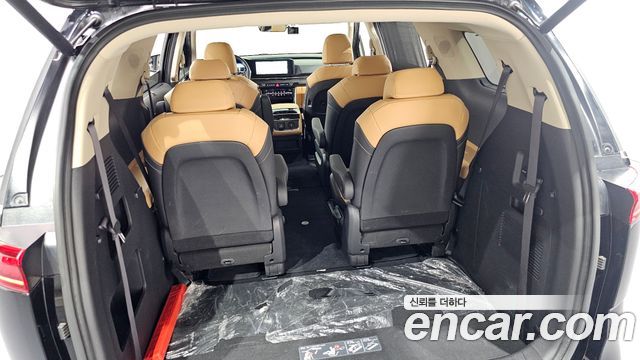 Kia Carnival (IV) Gasoline 9-Seater Signature 2023 — фото 38
