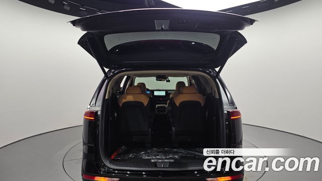 Kia Carnival (IV) Gasoline 9-Seater Signature 2023 — фото 39