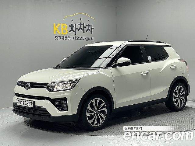 KG Mobility (SsangYong) Very New Tivoli Gasoline 1.5 2WD V5