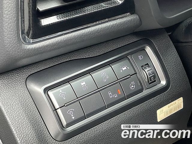KG Mobility (SsangYong) Very New Tivoli Gasoline 1.5 2WD V5 2020 — фото 23