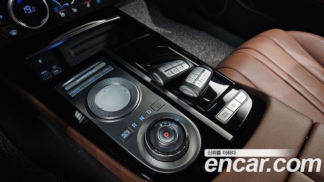 Genesis G80 (RG3) Gasoline 2.5 Turbo AWD 2021 — фото 9