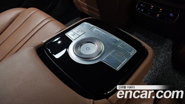 Genesis G80 (RG3) Gasoline 2.5 Turbo AWD 2021 — фото 16